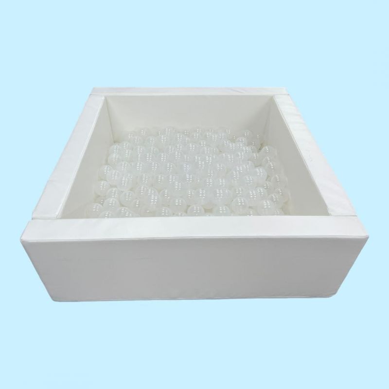 BALL POND 16