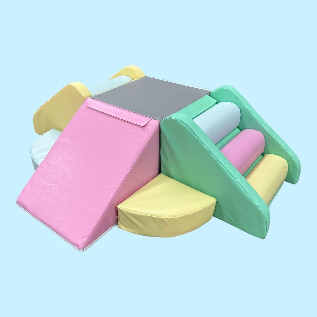 Multi-Sided Active Soft Play Pyramid
