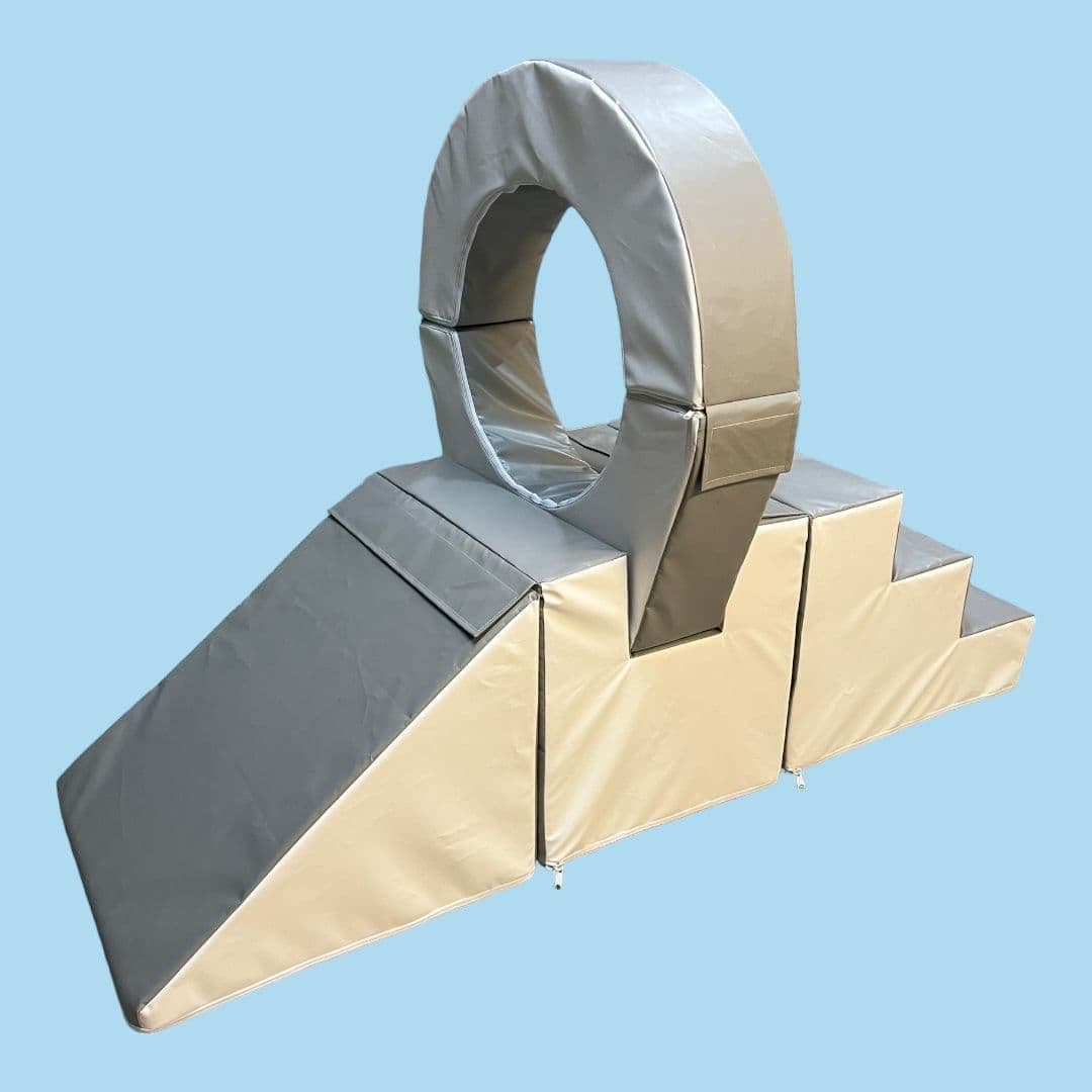Step Ring Slide - Grey/White (Stock)