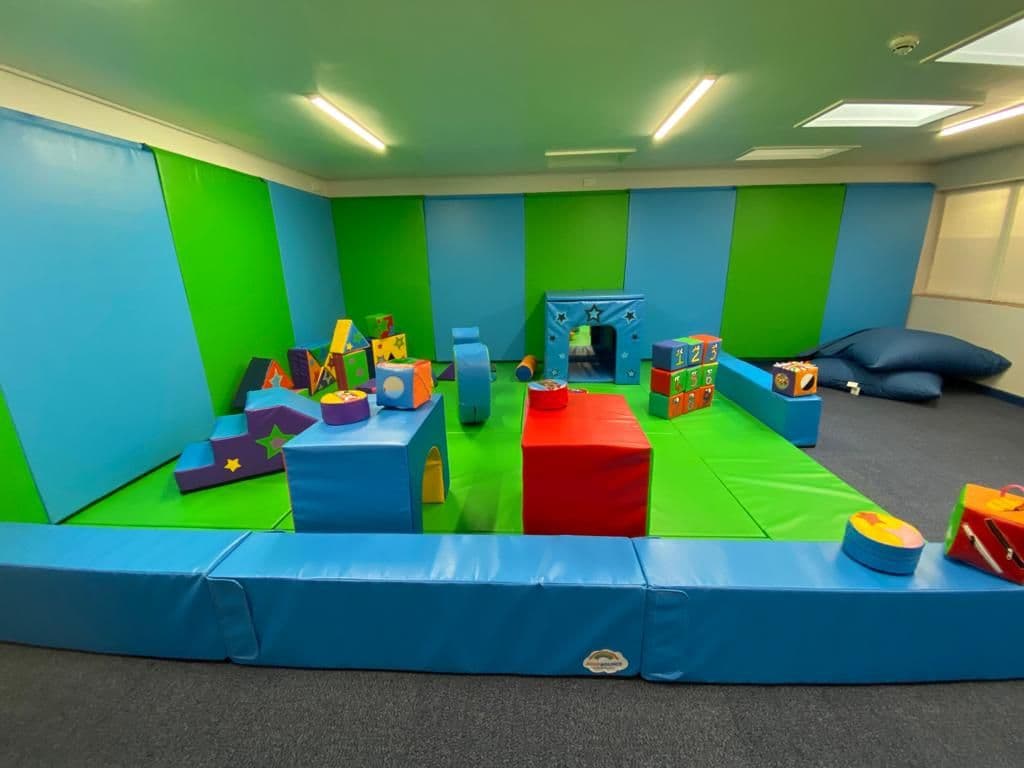 Wall / Floor  Padding and complete set up